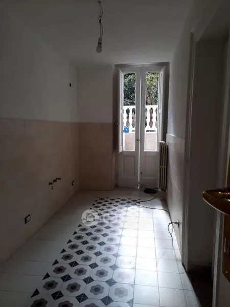 Toad - Rented Flat with Balcony in Taranto Centre