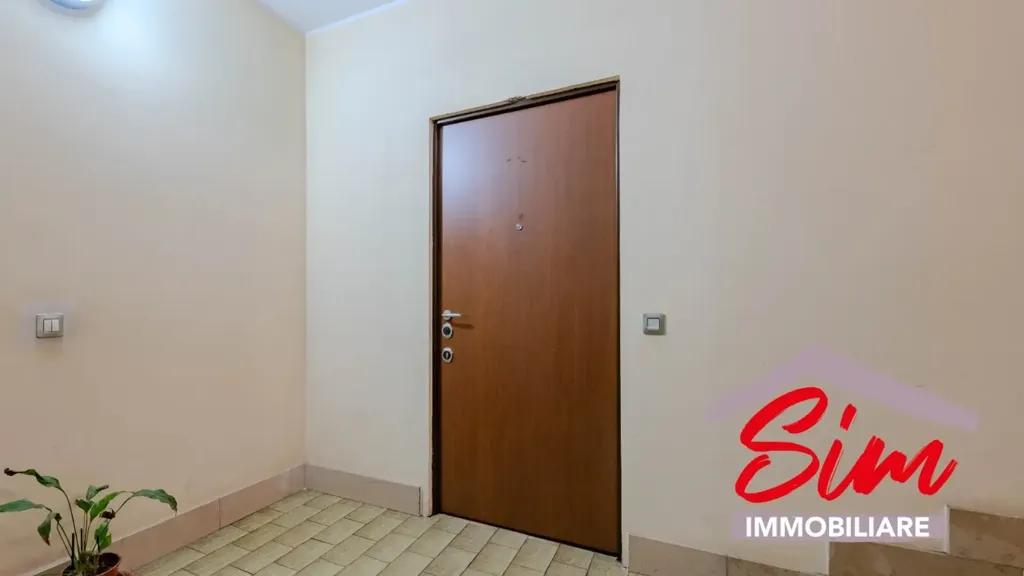 Entrée - Four-room Flat with Balcony in San Paolo