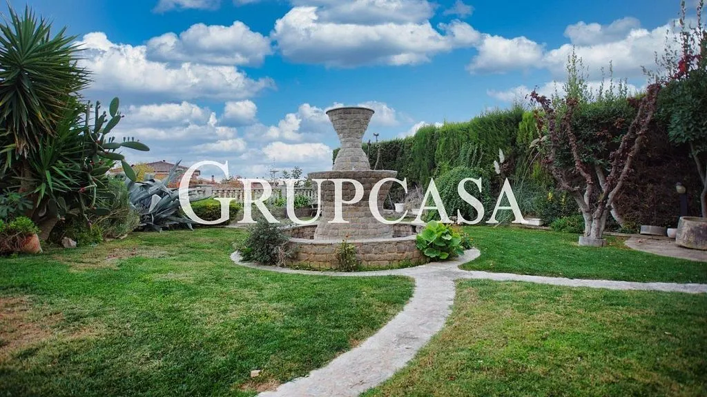 Aed - Luxury Detached House with Pool in Alpicat