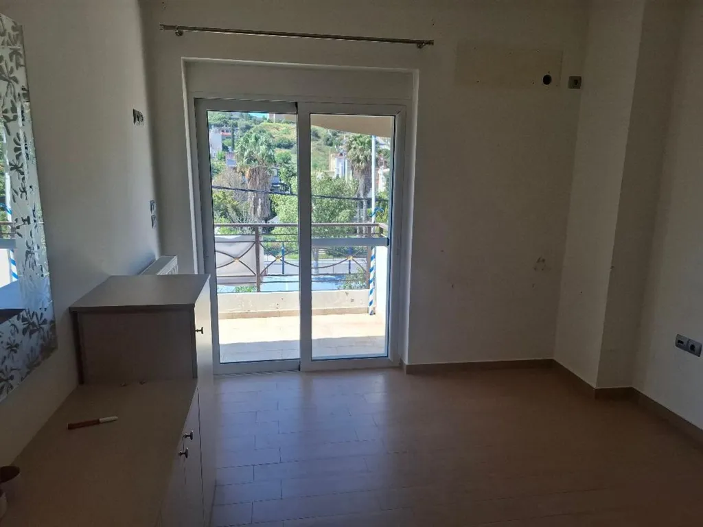 Stanze - Detached House with Garden in Semi-Basement