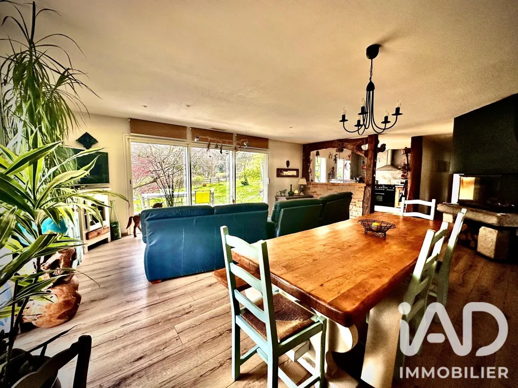 Salle à manger - Maison Familiale avec Piscine à Eycheil