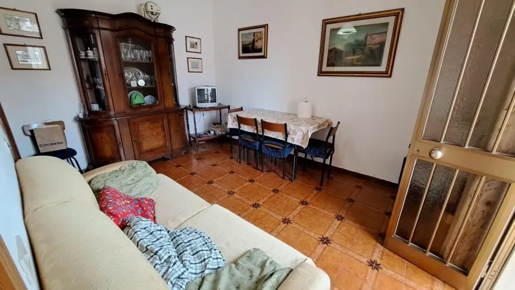Salle à manger - Terraced Apartment with Garage in Rosignano Solvay