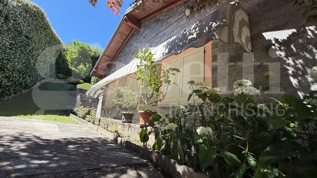 Esterno - Panoramic Villa with Garden in Asso (CO)