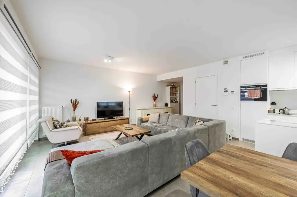 Séjour - Appartement Récemment Construit avec Garage à Wevelgem
