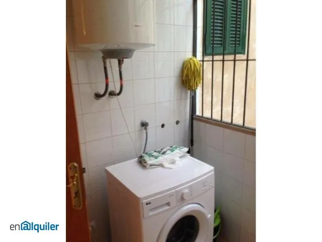 Utility Room - Furnished Flat with Balcón in Palma Centre