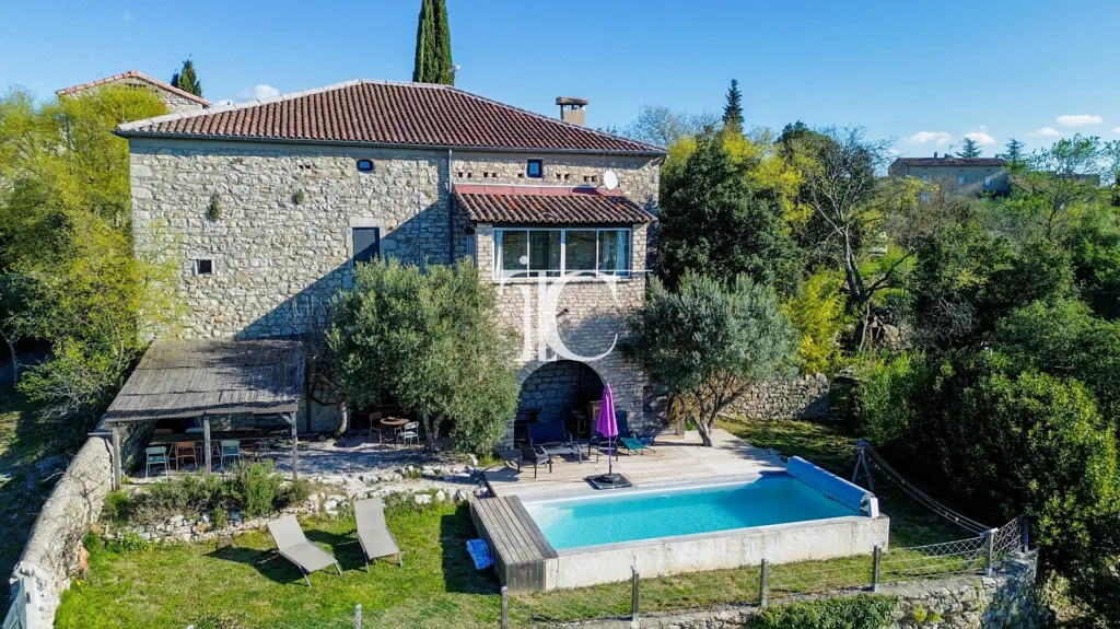 Vista aerea - Rustic House with Pool in South Ardèche