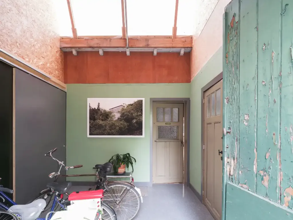 Garage - Loft-Style Commercial Space near Gent Centre