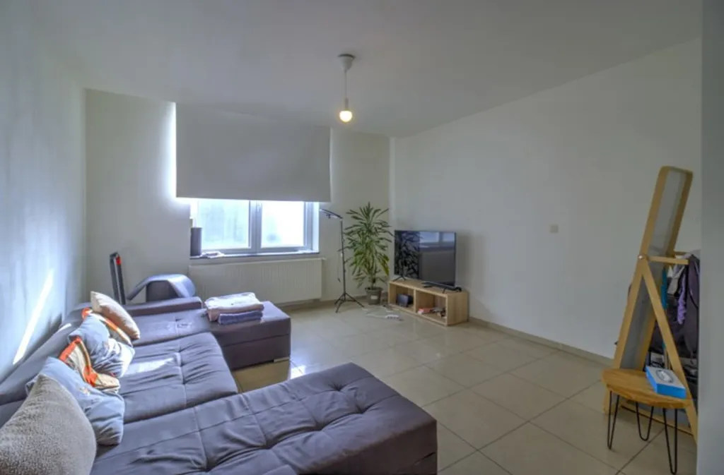 Elutuba - Two-Bedroom Apartment with Garden Access in Saint-Nicolas