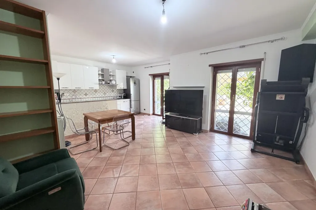 Séjour - Rusticated Apartment with Large Terrace in Genzano di Roma