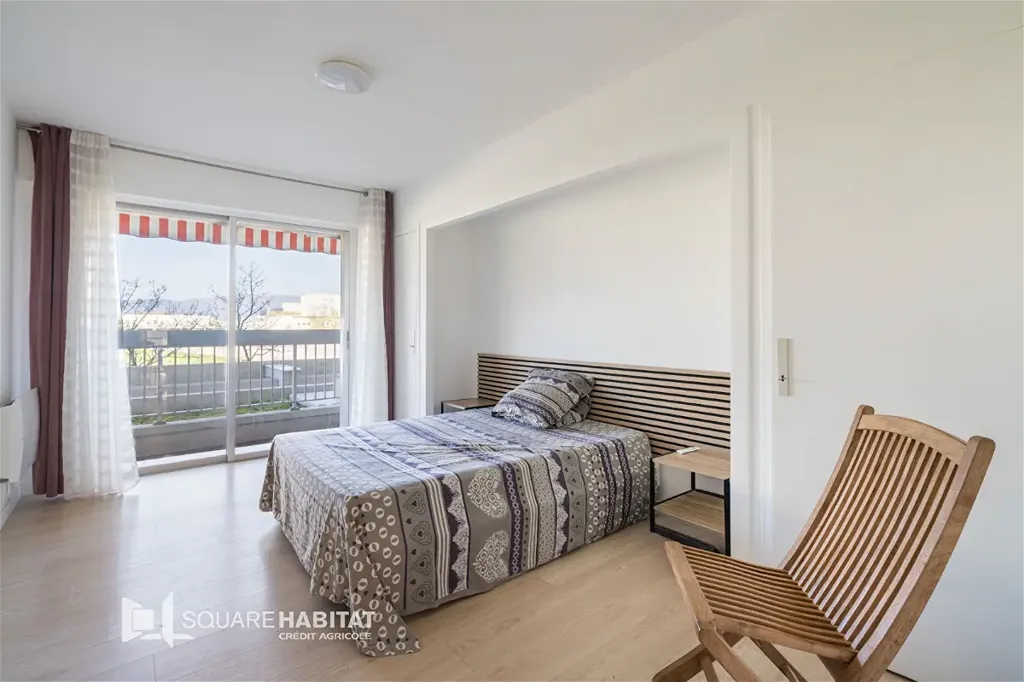 5-toaline korter asukohas Montelimar
