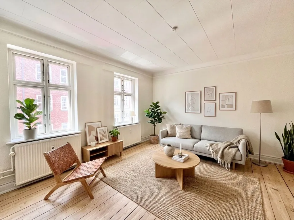 Séjour - 4-Bedroom Apartment with Central Location in Aalborg