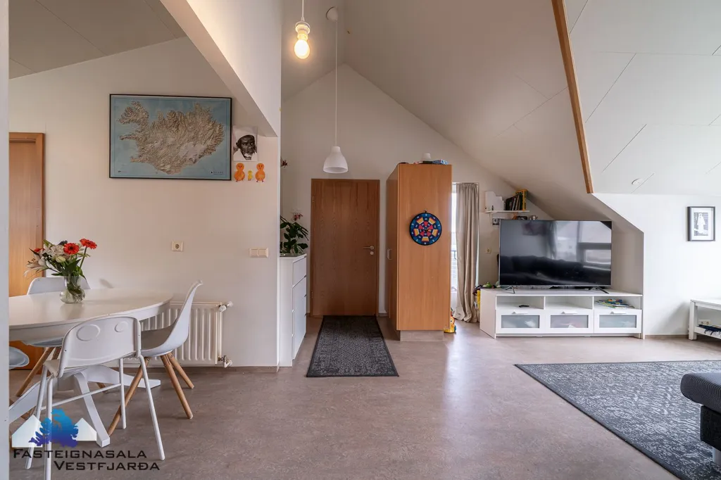 Sala da pranzo - Duplex with Balcony in Sudavik