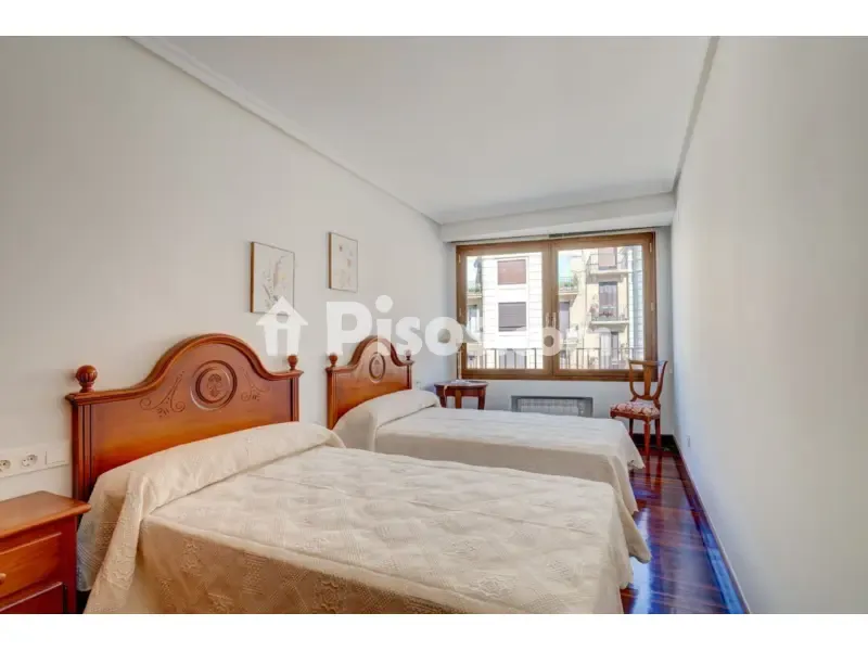 Magamistoad - Furnished Flat with Balcony in Donostia