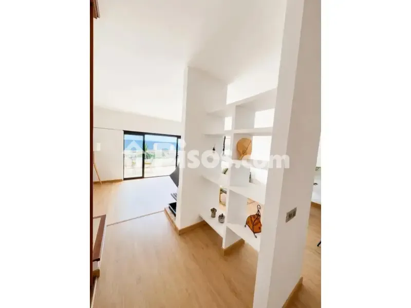 Elutuba - Seafront Chalet with Terrace in Torrenova