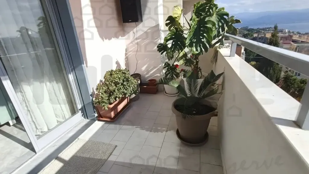 Balcon - Panoramic Apartment with Balcony in Messina
