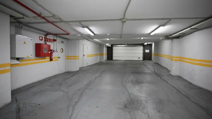 Garage - Garage in Central Salamanca
