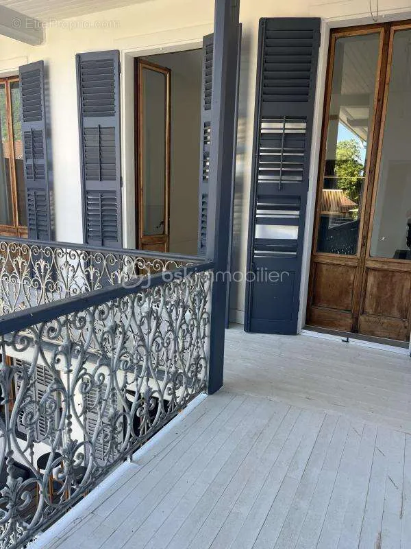 Balcone - Bright T2 Apartment with Balcony in Quiet Area
