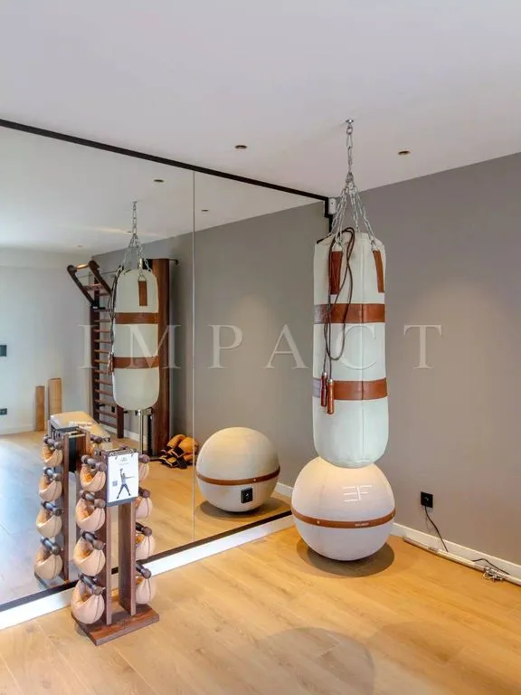 Toad - Luxury Villa with Sea View in Le Cannet