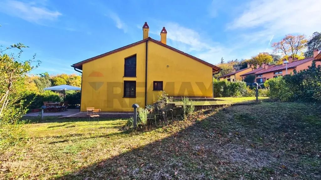 Välivaade - Bifamiliar Villa with Garden in Gambassi Terme