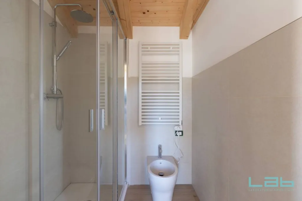 Bagni - Villa ristrutturata con giardino privato a Prosecco