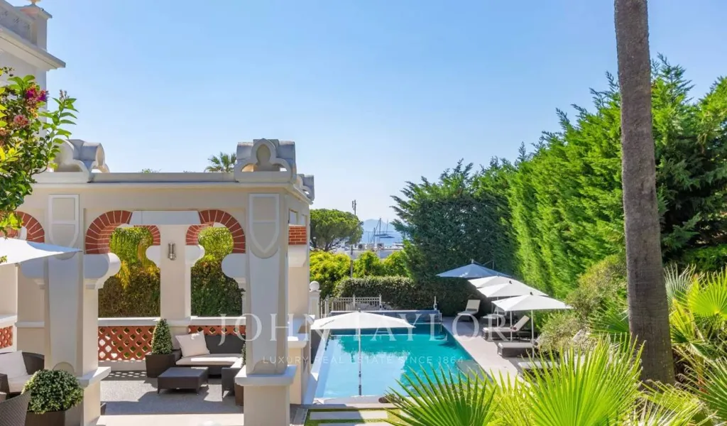 Piscina - Néo-Mauresque Villa with Pool in Antibes