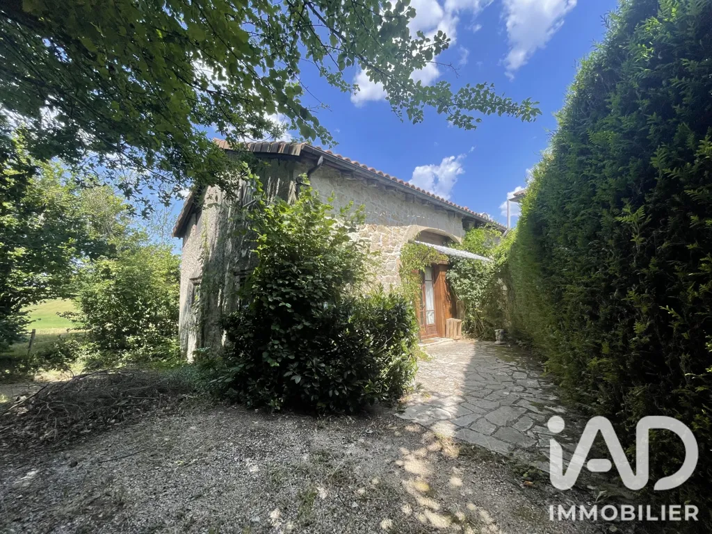 Välivaade - Country House with Pool in Lauresses
