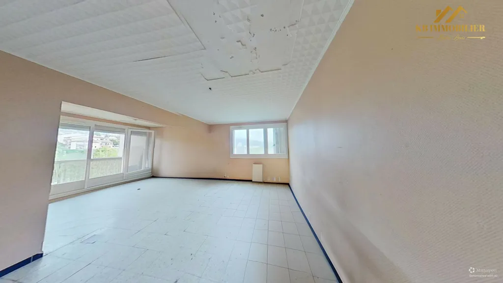 Pièces - Appartement 5 Pièces avec Terrasse à Privas