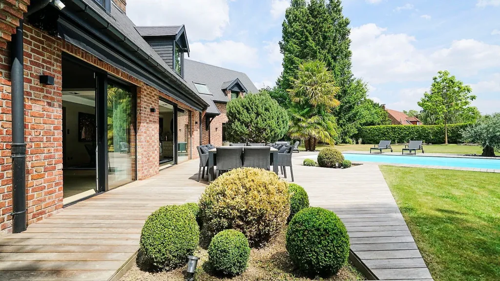 Piscine - Maison Luxueuse avec Piscine à Bondues