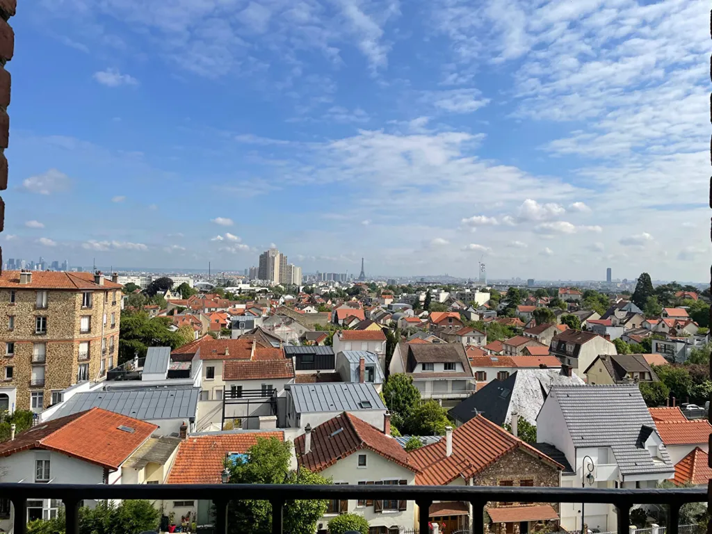 Rõdu - Charming Flat with Paris View in Clamart