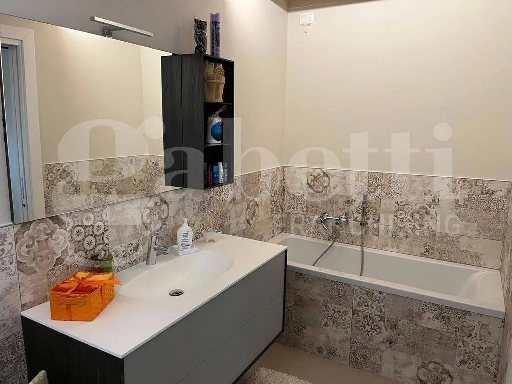 Vannitoad - Luxury Penthouse with Castle View in Marostica