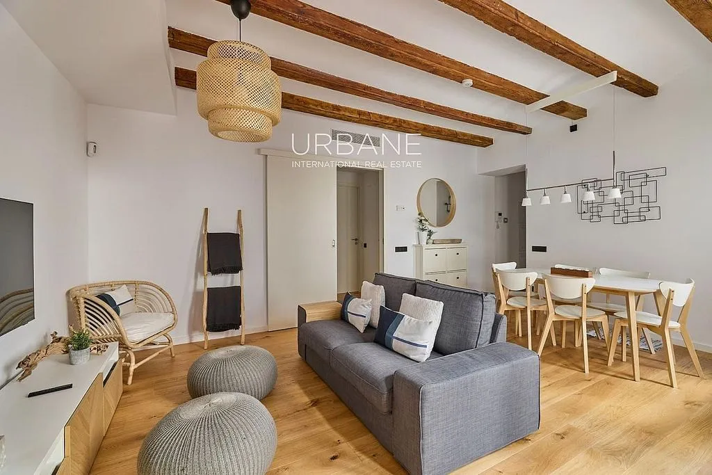 Séjour - Apartment with Balcony in Barcelona's Gothic Quarter