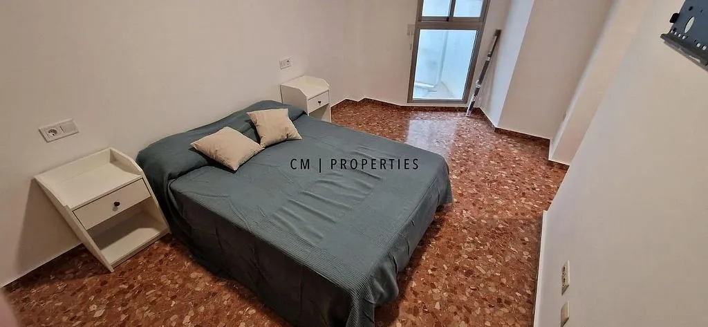 Chambres - Furnished Flat with Balcony in Valencia
