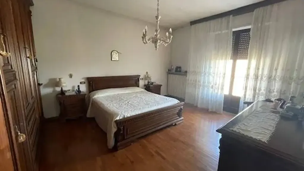 Magamistoad - Apartment with Cellar in San Giustino