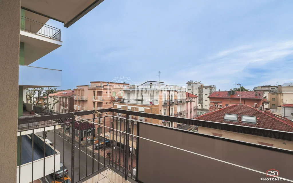 Balcon - Apartment with Two Parking Spaces near Rimini Beach