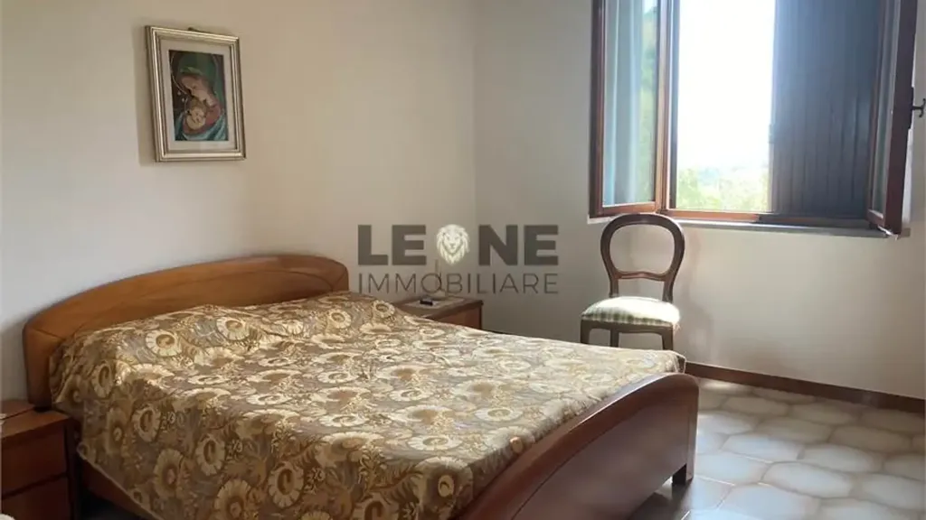 Maison 9 pièces à IT
