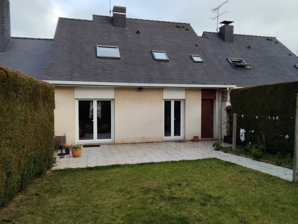 Aed - 5-Bedroom House in Dinard with Garden