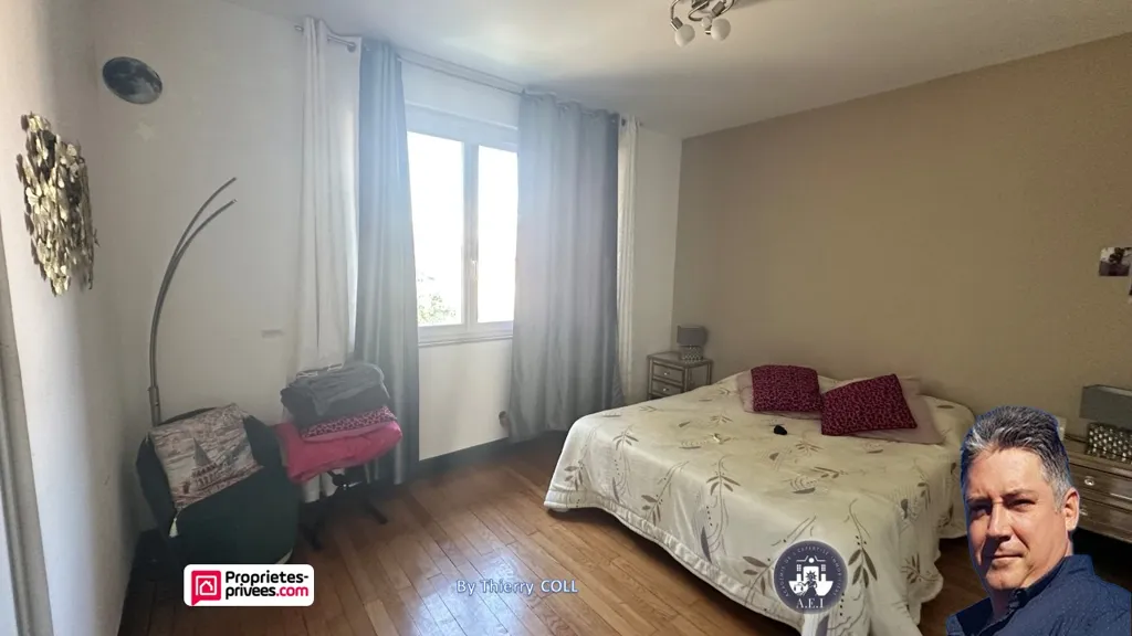 Magamistoad - Spacious House with Pool in Vénissieux