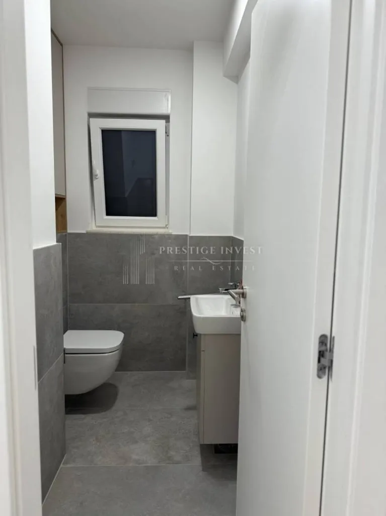 Vannitoad - Penthouse with Sea View in Sukošan