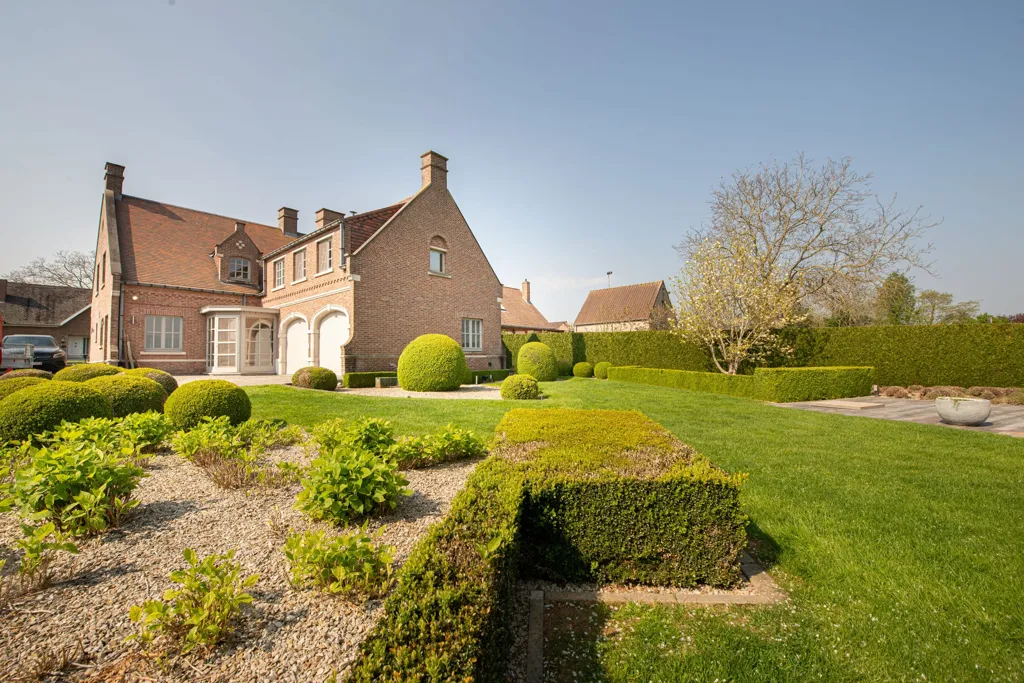 Jardin - Maison 4 Façades avec Terrasse à Pepingen