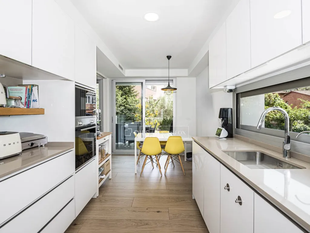 Köök - Apartment with Pool and Terrace in Sant Cugat