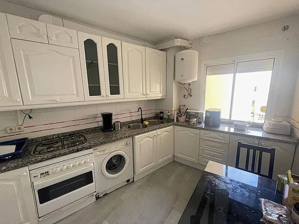 Kitchen - Luxury Apartment with Pool in Torremolinos