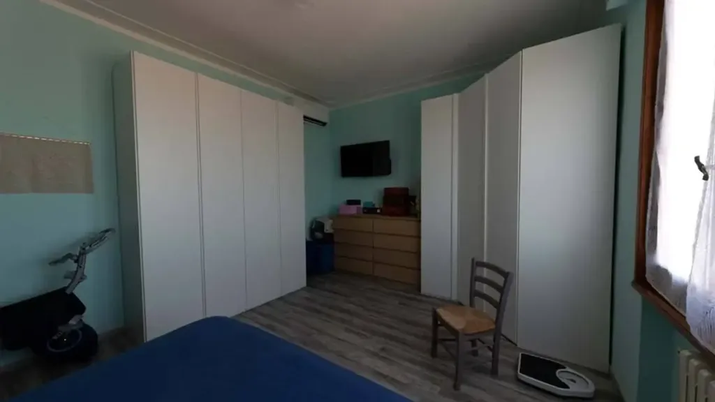 Chambres - Panoramic Apartment with Balcony in Gambassi Terme