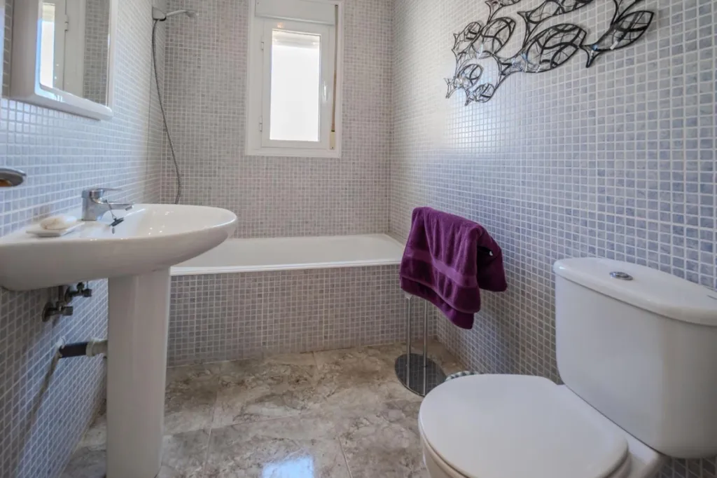Salles de bain - Detached Villa with Private Pool in Ciudad Quesada