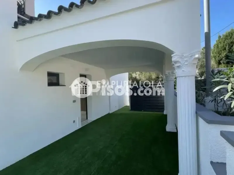 Terrasse - Chalet with Private Pool in Carrer de Navarra