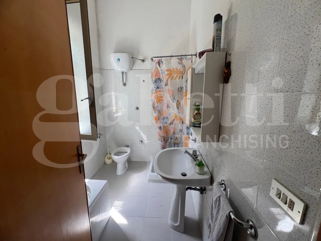 Salles de bain - Independent House with Courtyard in Amantea