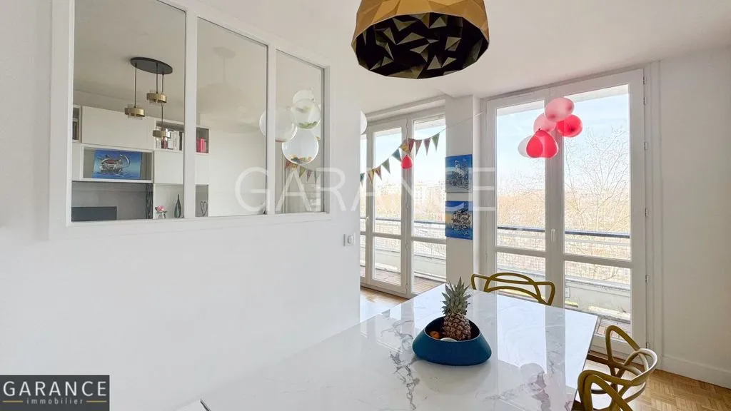 Salle à manger - Appartement Luxueux avec Balcon à Paris 12ème