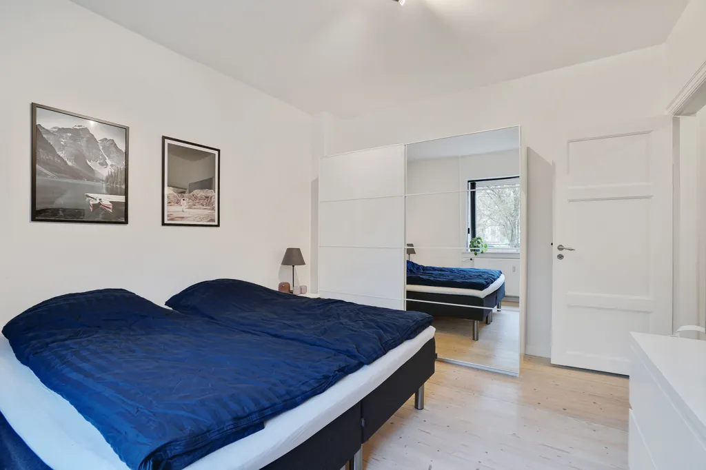 Magamistoad - Renovated Flat with Garden View in Ø-gade