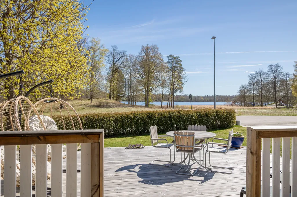 Terrasse - Modern House with Lake View in Rimforsa