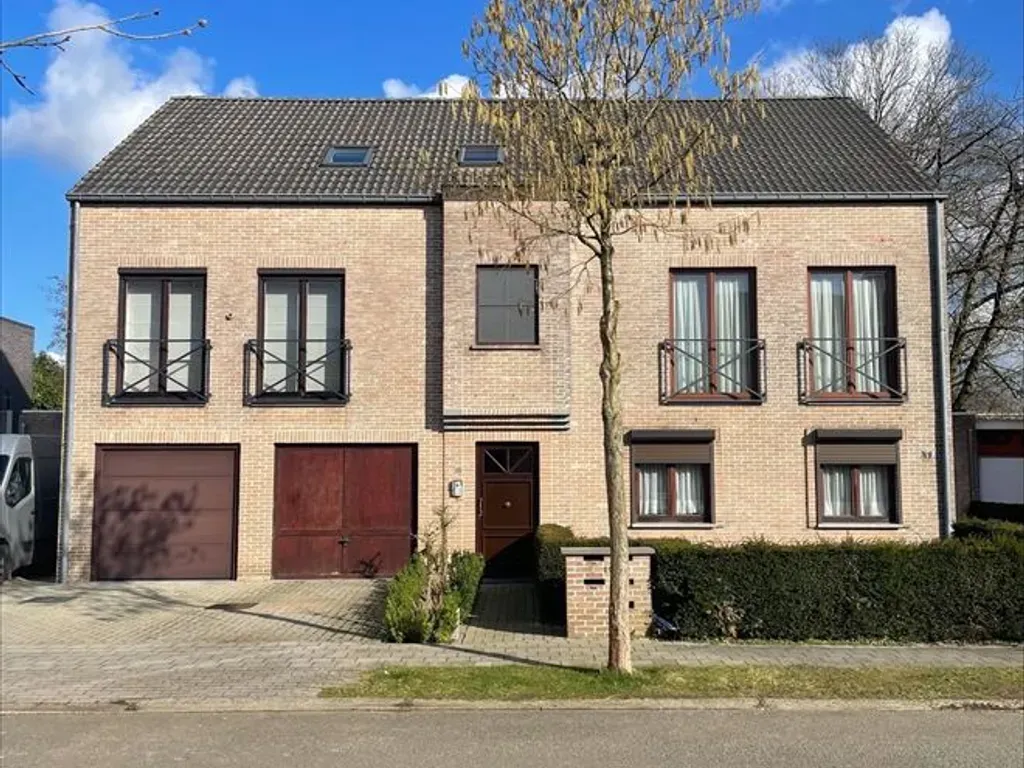Extérieur - Studio Énergétique avec Terrasse à Ranst