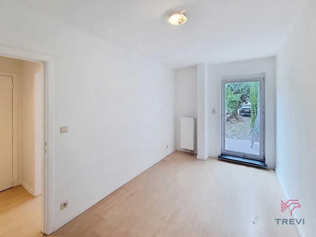 Toad - 2-Bedroom Apartment with Terrace in Uccle